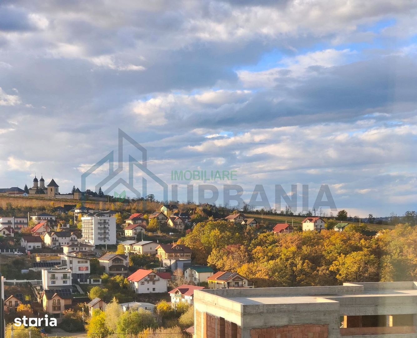Teren de vânzare în Hlincea, Iași – 1000 mp, utilități complete - Poză 1