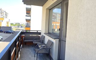 Zona Linistita Coresi Grandis Residence Camere - Poză 10