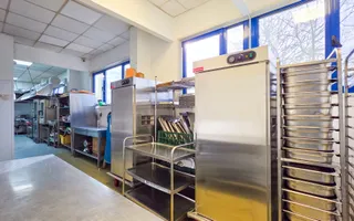 Spațiu industrial–afacere catering la cheie, teren&hală 750 mp S+P+1E - Poză 44