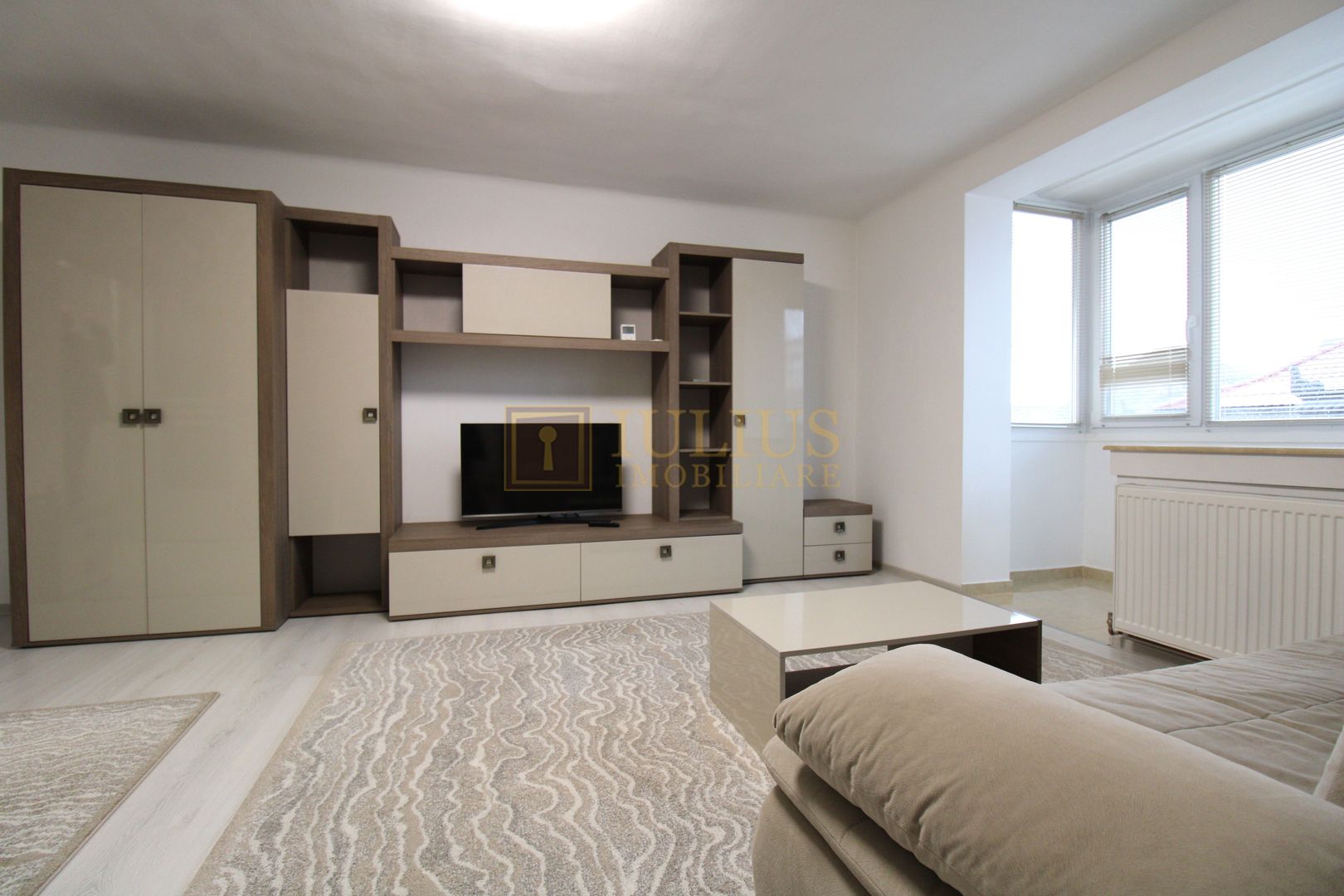 B. Victor Babes, centrala proprie, 2 camere, perfect pentru stundenti. - Poză 2