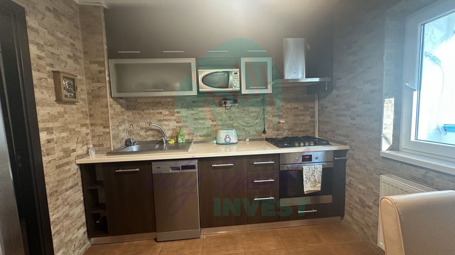 2 camere spatioase renovate in 2017 - Poză 9