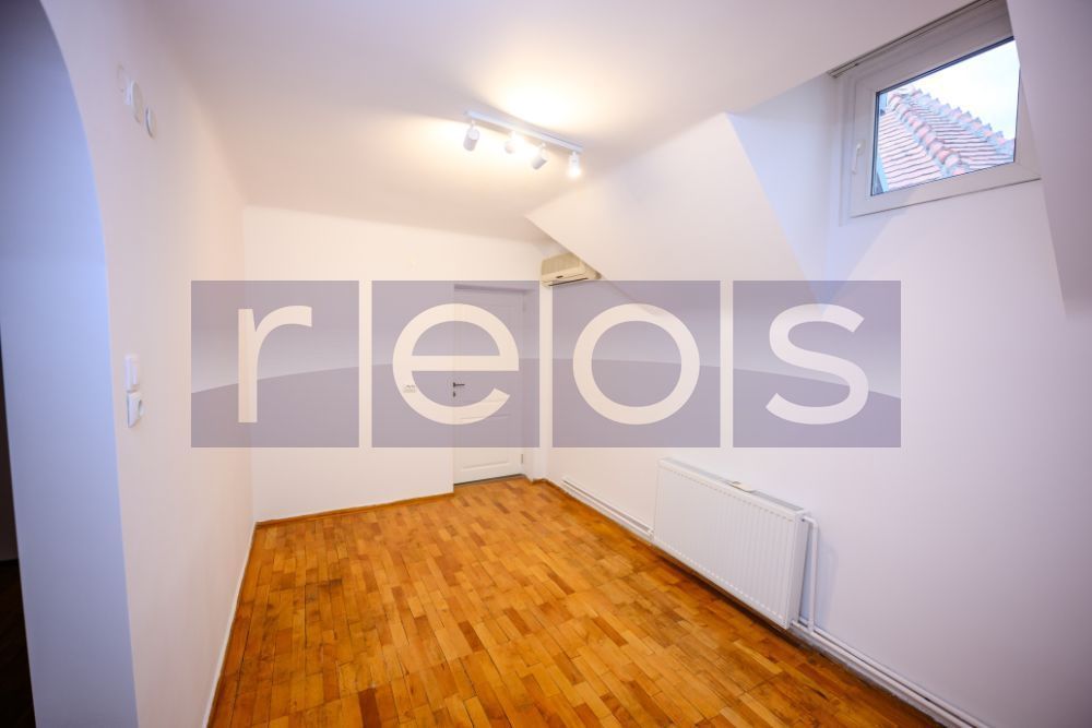 VANZARE MANSARDA 3 CAMERE ICOANEI- DUMBRAVA ROSIE | RENOVATA | 32 MP - Poză 2