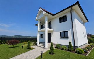 Casa Individuala Moderna cu 560 mp de curte, in Cristian - Poză 1
