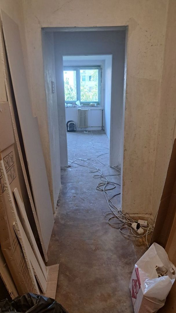 Apartament 2 camere pregatit de renovare langa Parcul Drumul Taberei - Poză 5