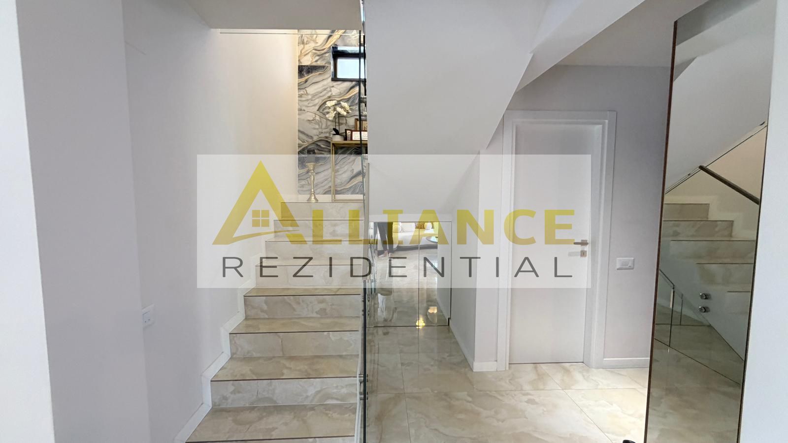 Casa Individuala - 4 camere - 3 bai - 408 mp teren - Poză 28