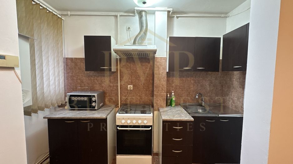 Apartament 2 camere, zona Soarelui - Poză 2