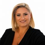 Lavinia Sabău - PROPERTY LAB