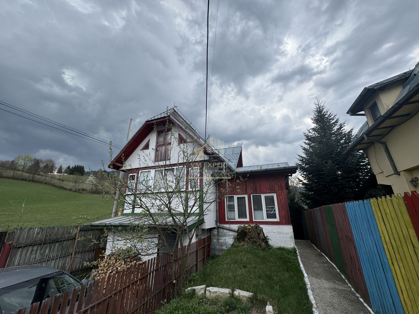 CASA DE VACANTA ZONA RUCAR - POSADA - Poză 3