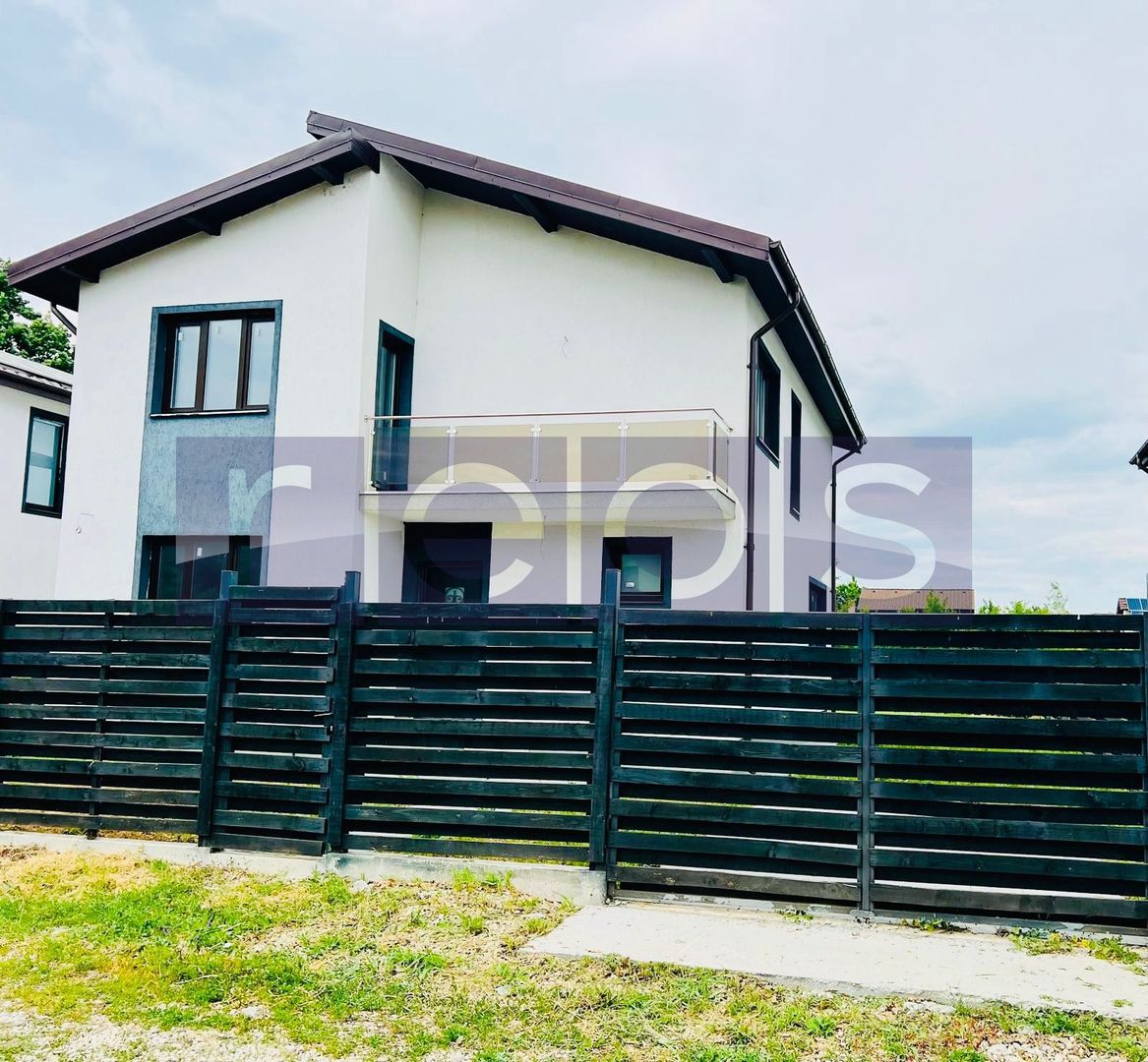VILA DE VANZARE CORBEANCA 450 MP 6 CAMERE - Poză 1