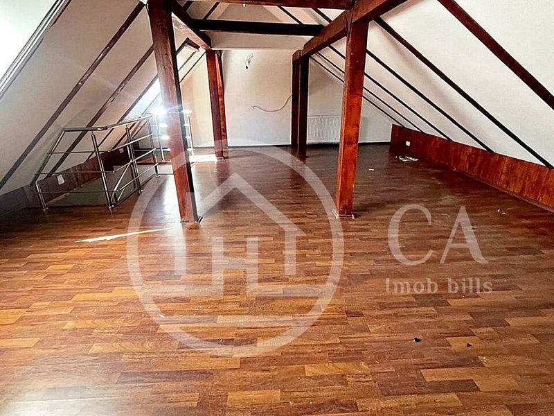 Spatiu de inchiriat in zona centrala, Oradea - Poză 4