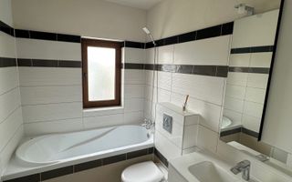 Duplex cu camera pe parter - Poză 26