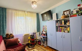 Apartament 3 camere decomandate, etaj intermediar, zona Platinia - Poză 8