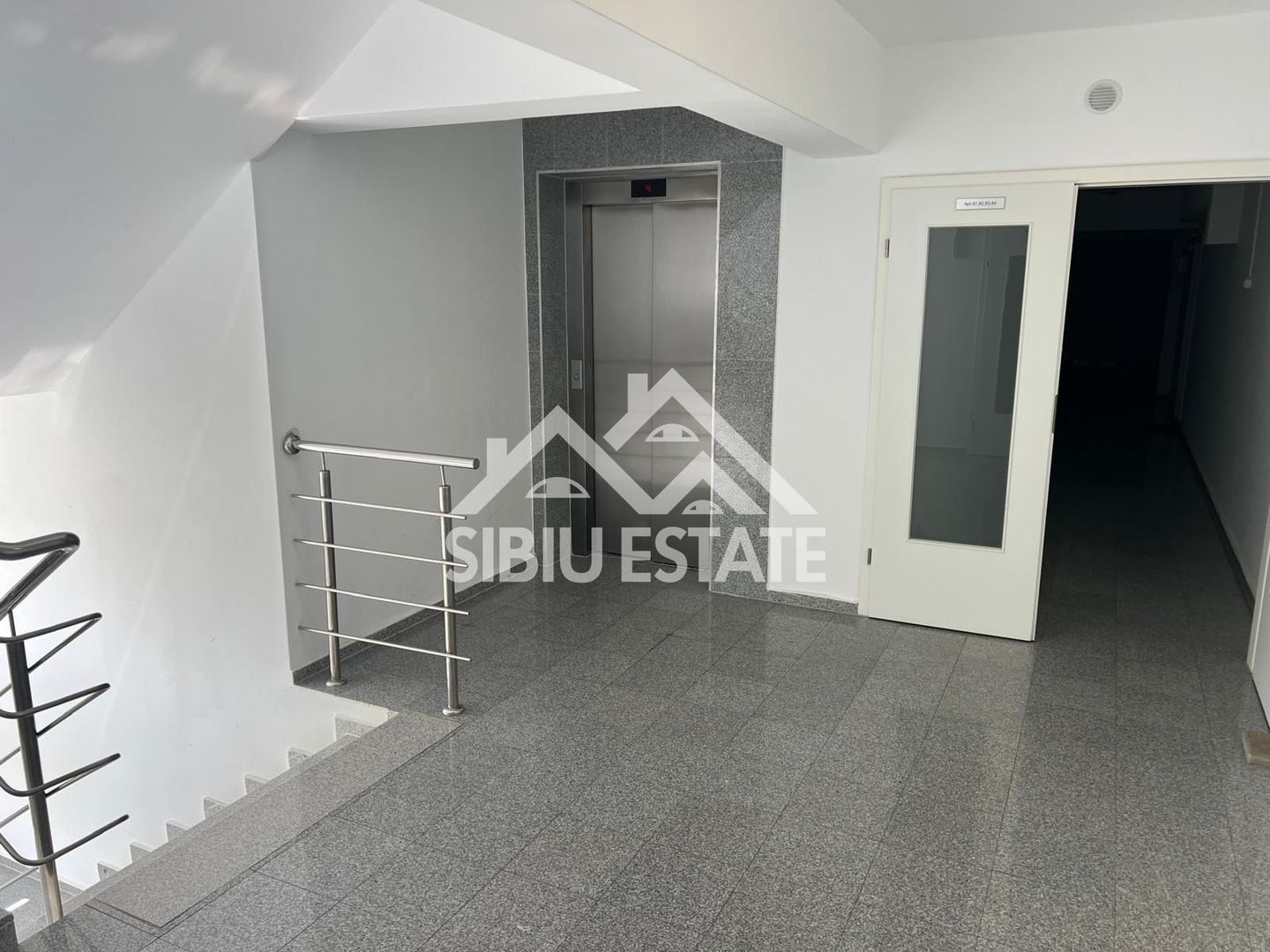 Zona M. Viteazul - Apartament 1 Camera, cu balcon, parcare si pivnita - Poză 6