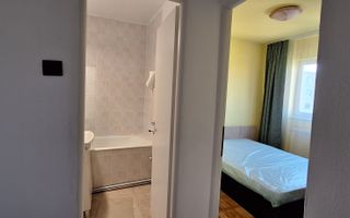 Apartament cu 3 camere - Central - Poză 7