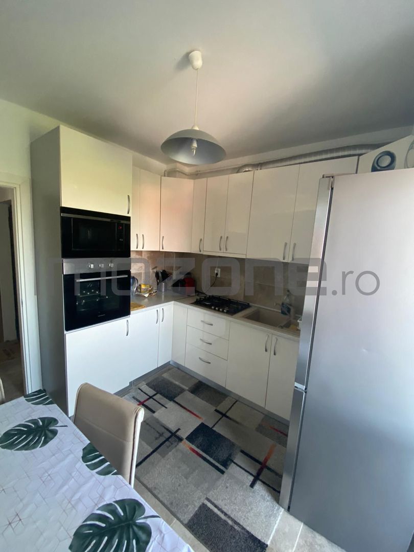 Apartament 3 camere langa Policlinica, zona de case, loc parcare - Poză 8