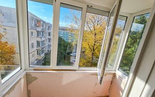 Apartament 3 camere semidecomandat Barbu Lautaru Brasov - Poză 8