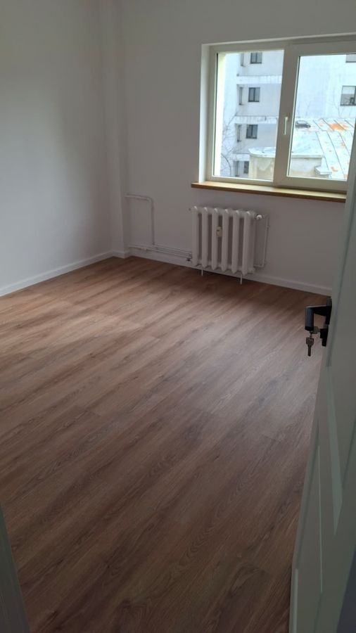 APARTAMENT RENOVAT SPATIOS  METROU ZONA NERVA TRAIAN - Poză 9