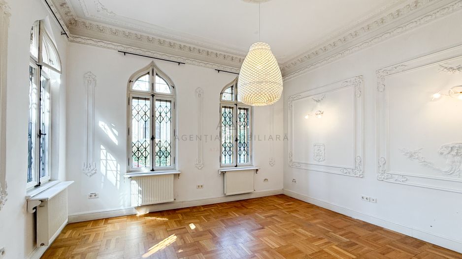 Vilă interbelică pentru birouri sau rezidență – Victoriei - Poză 1