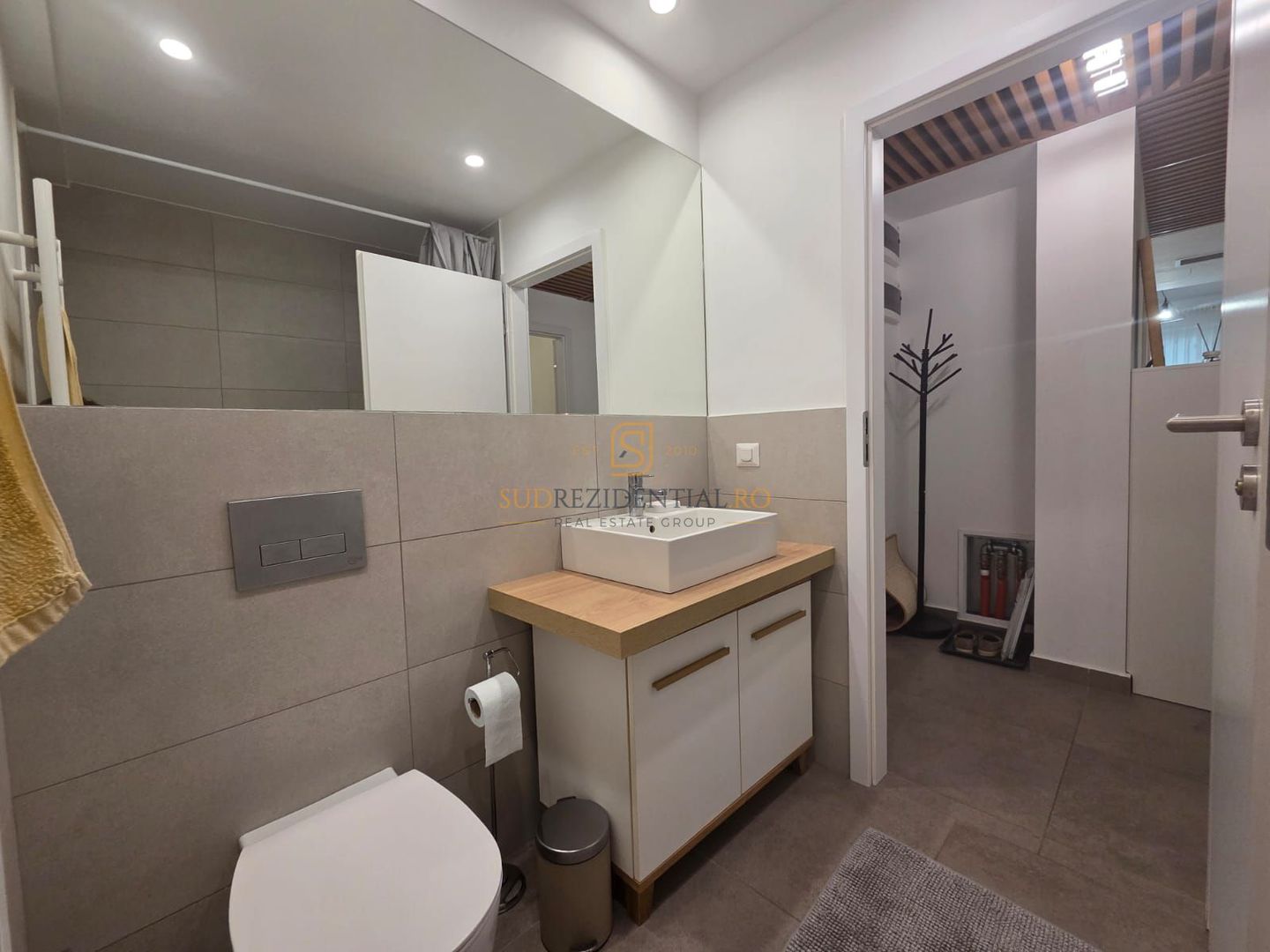 Apartament cochet cu terasa generoasa, 2 camere, in zona Parcul Carol - Poză 12