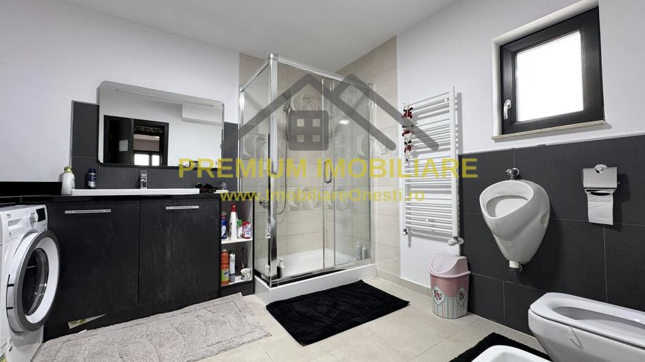 Vila la 13 km de Onesti - Poză 15