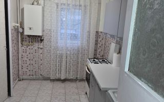 inchiriez apartament 2 camere zona Tatarasi-Metalurgie -350 EURO neg. - Poză 3