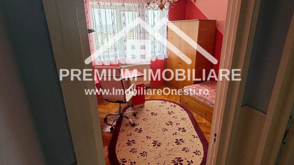 Apartament 3 camere de vanzare - Poză 4
