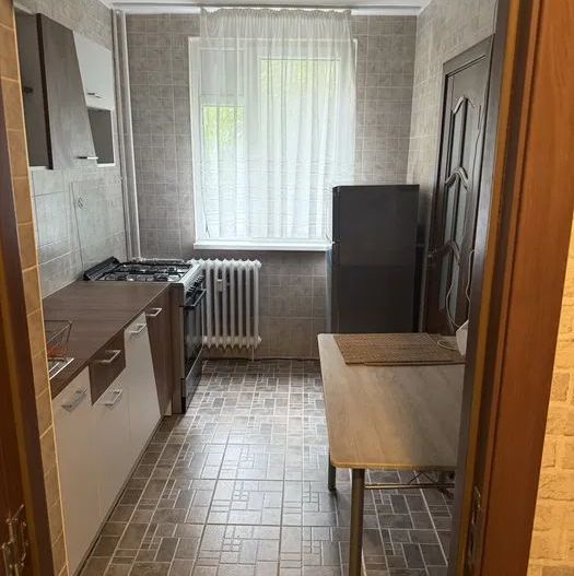 Apartament spatios cu 3 camere, Drumul Taberei Lovinescu - Poză 5