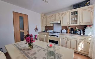 Apartament 2 camere, mobilat, utilat, Cetate - Poză 9