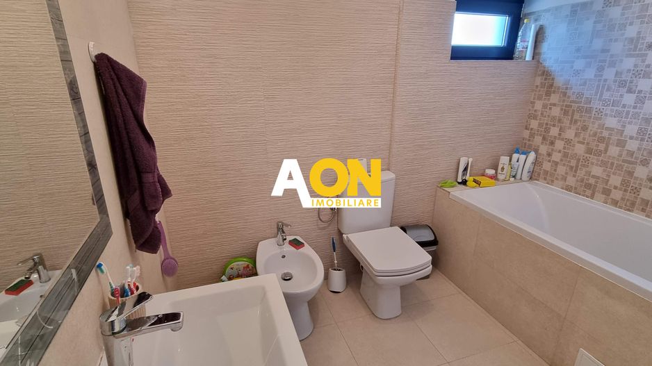 De vanzare 1/2 duplex, 4 camere, 200 mp teren, Alba-Micesti - Poză 10