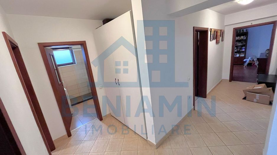 Apartament 3 camere decomandat etaj 1 an 2009 centrala - Poză 10