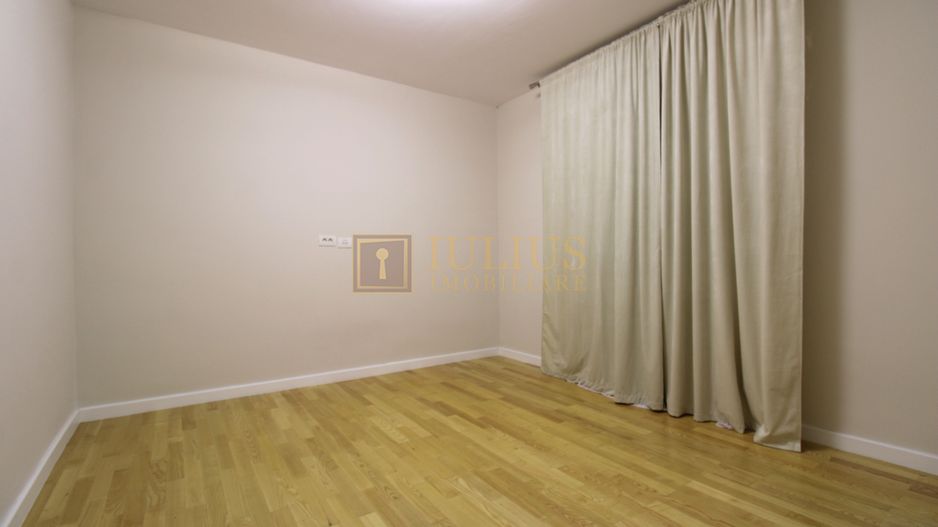 Casa in Ghiroda, 5 camere, 2 bai. - Poză 13