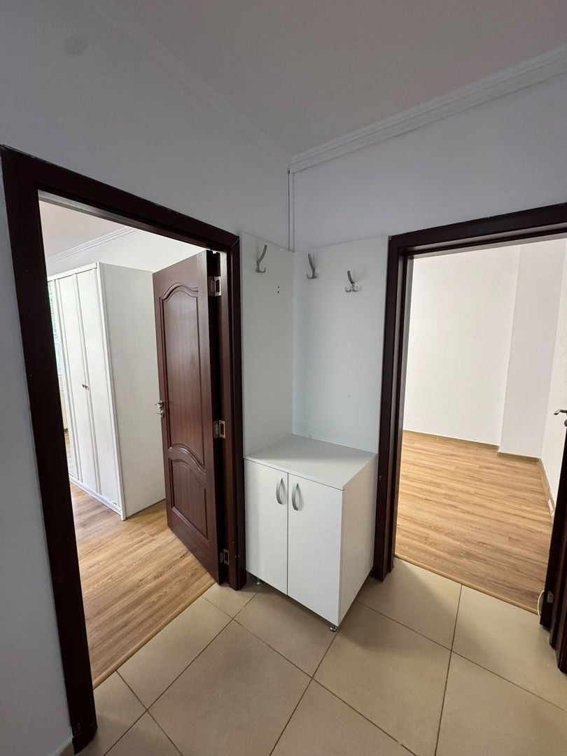Terasă 22 mp // Vedere la Lac // Renovat - Poză 12