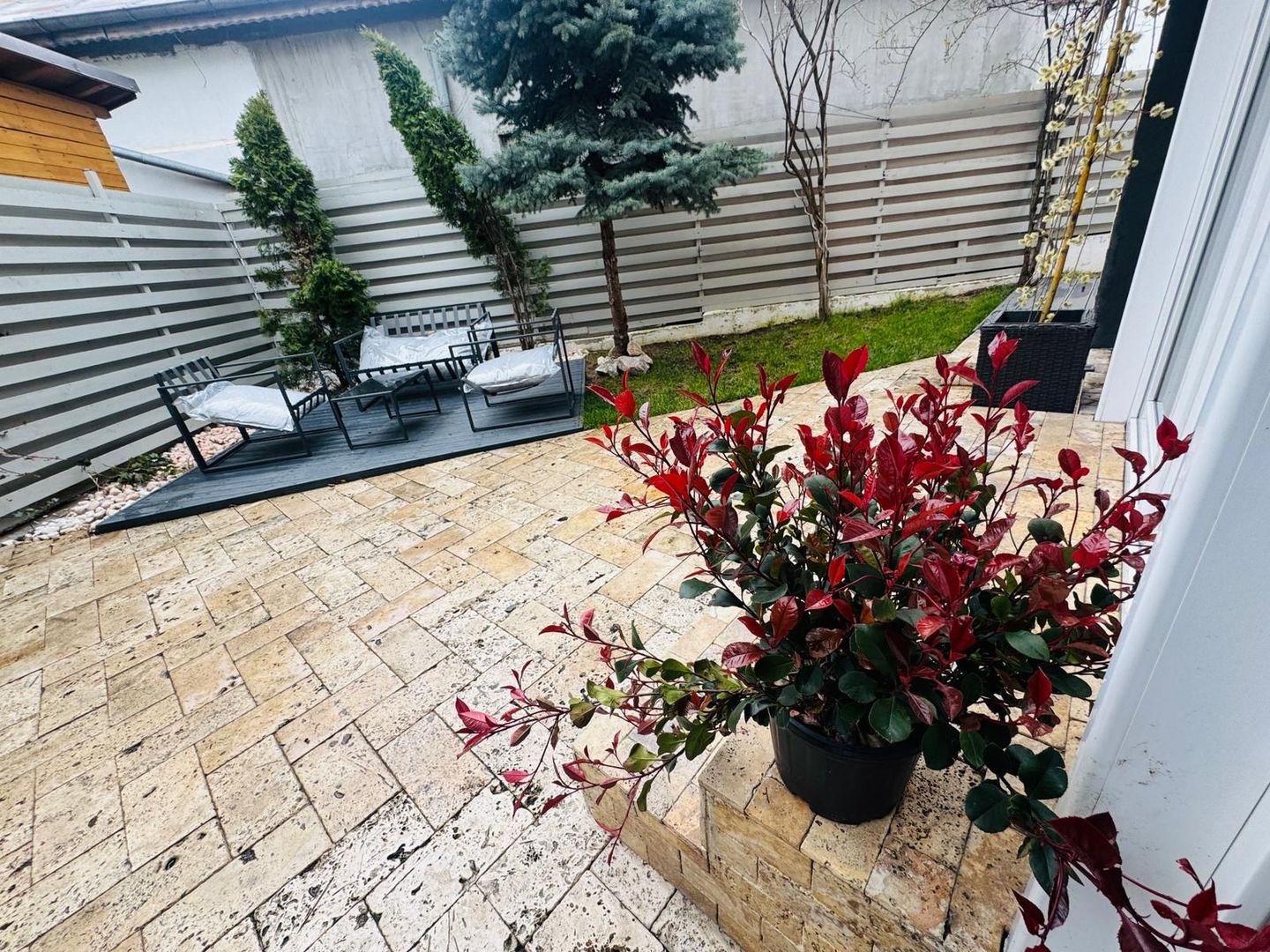 Popesti-Leordeni central vila individuala 130m utili curte 200 mp - Poză 1