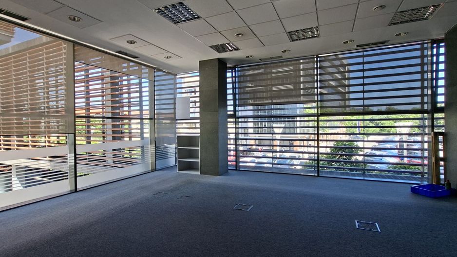 Spatiu pentru birou 258mp - Piata 700 - Poză 5