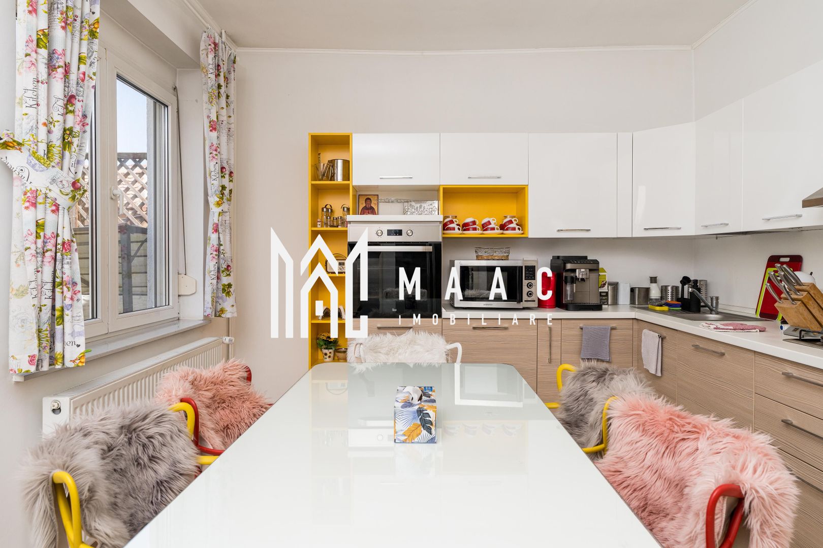 Casă 5 camere | Bul.Vasile Milea , Sibiu | 200 mp, curte - Poză 5