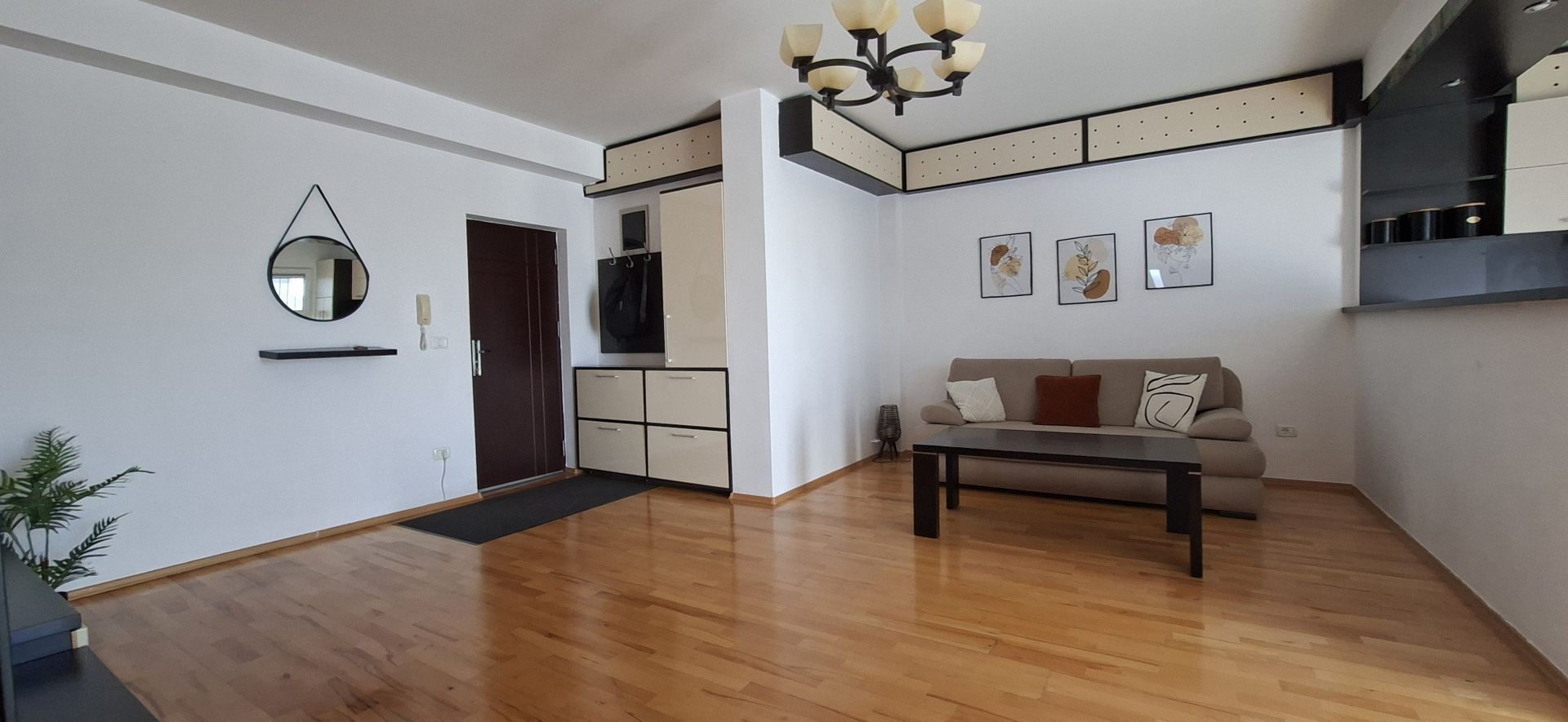 Apartament cu 2 camere si loc de parcare - Torontalului - Poză 2