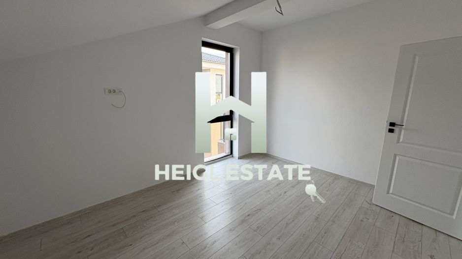 Apartament cu 2 camere si pod in Giroc in zona Eso - Poză 7