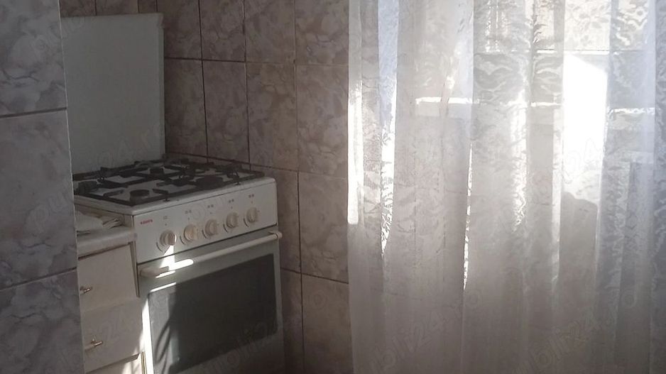 De inchiriat apartament cu 2 camere, Micro 20, 350 Euro - Poză 6