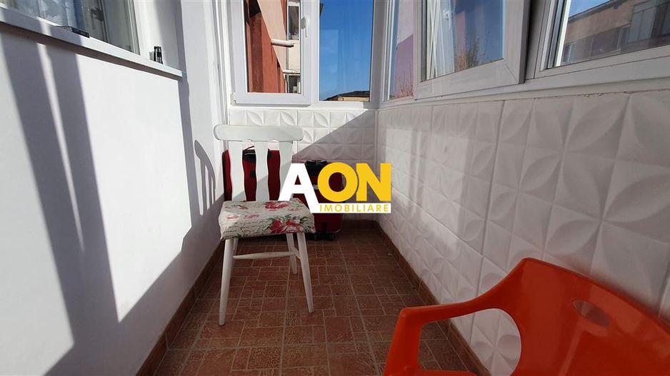 Apartament 3 camere, etaj intermediar, Cetate - Poză 7