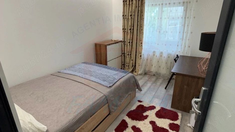 Inchiriere apartament 3 camere, Micro 14, 477 EURO/Luna - Poză 3