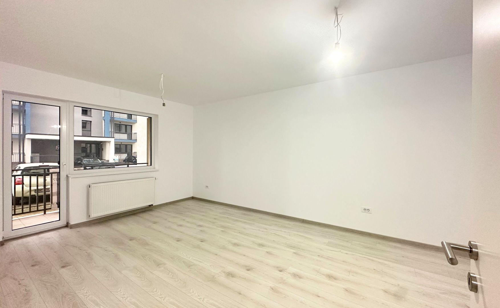 Inchiriere apartament nemobilat Casa Nobel Lângă Coresi - Poză 7