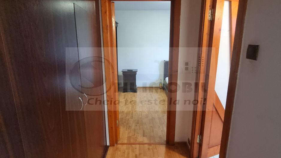 Zona Cantemir - Apartament cu 2 camere sd, etaj 3/4 - 52 mp - Liber ! - Poză 5