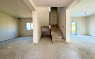 Vila Spațioasă 500mp în Chinteni ideală pentru Familie sau Investiție! - Poză 3