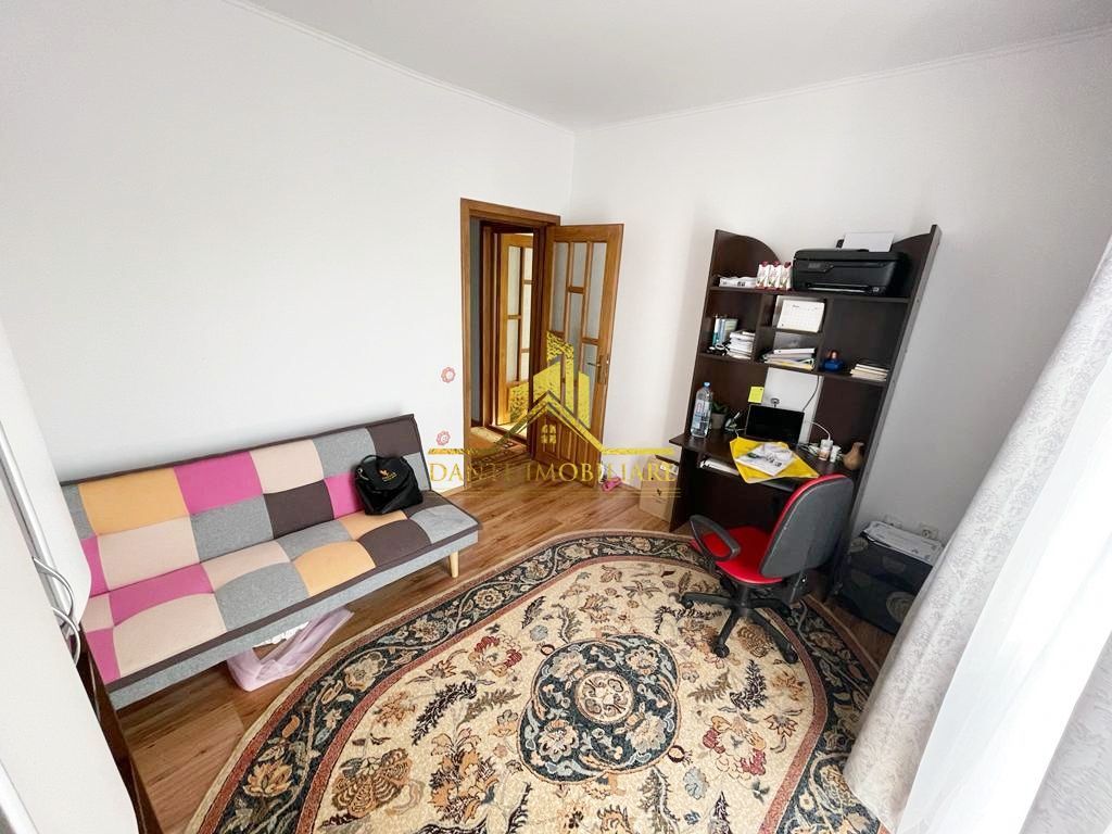 Duplex, 4 camere, modern, garaj, curte, balcon, zona Someseni - Poză 3