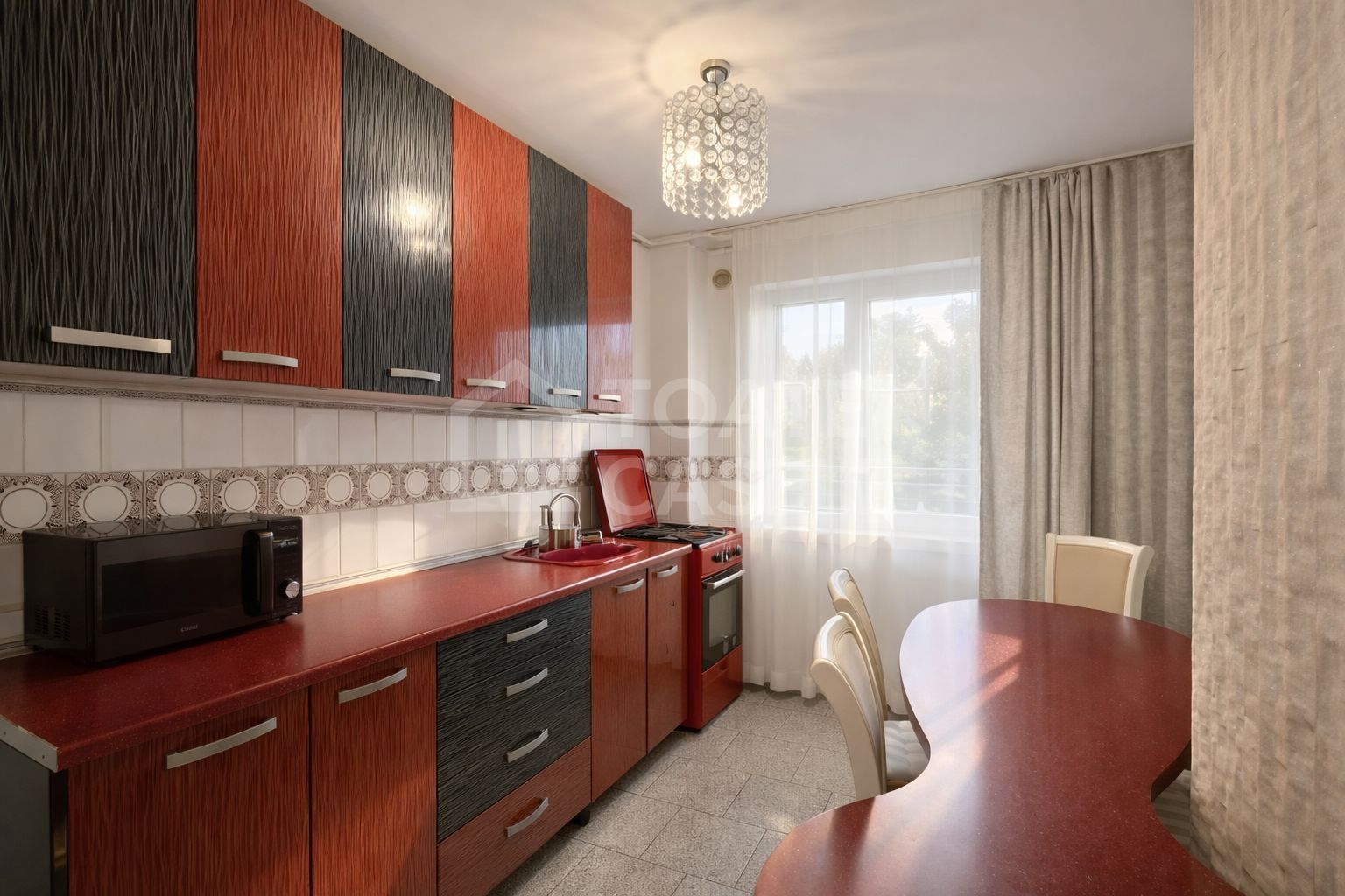 Apartament cu 3 camere, parter înalt, zona Diana – Gheorgheni - Poză 1