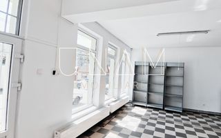 O proprietate Multiple Posibilități VANZARE sau INCHIRIERE - Poză 8