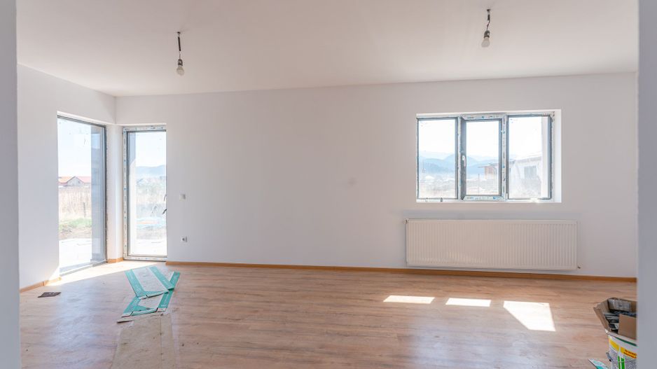 Casa individuala in Cristian compusa din 5 camere - Poză 7