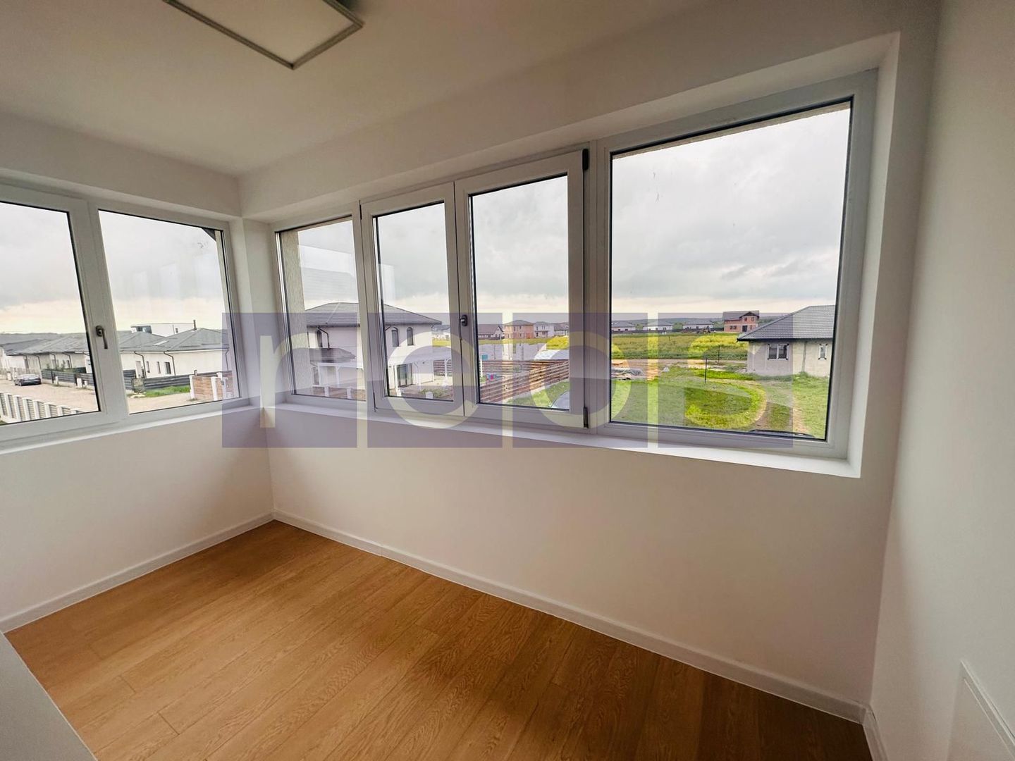 VILA DE VANZAR | BUFTEA | 4 CAMERE - Poză 15