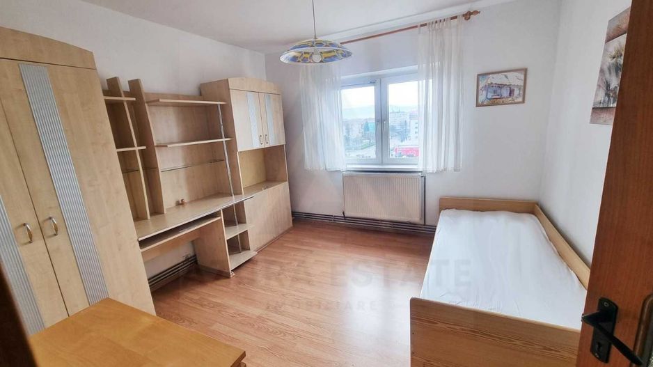 Apartament 3 camere 73 mp utili cu balcon si boxa zona Terezian - Poză 5