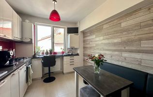 Apartament 3 camere, 2 băi, 91mp, 2 parcări, zona Andrei Mureșanu